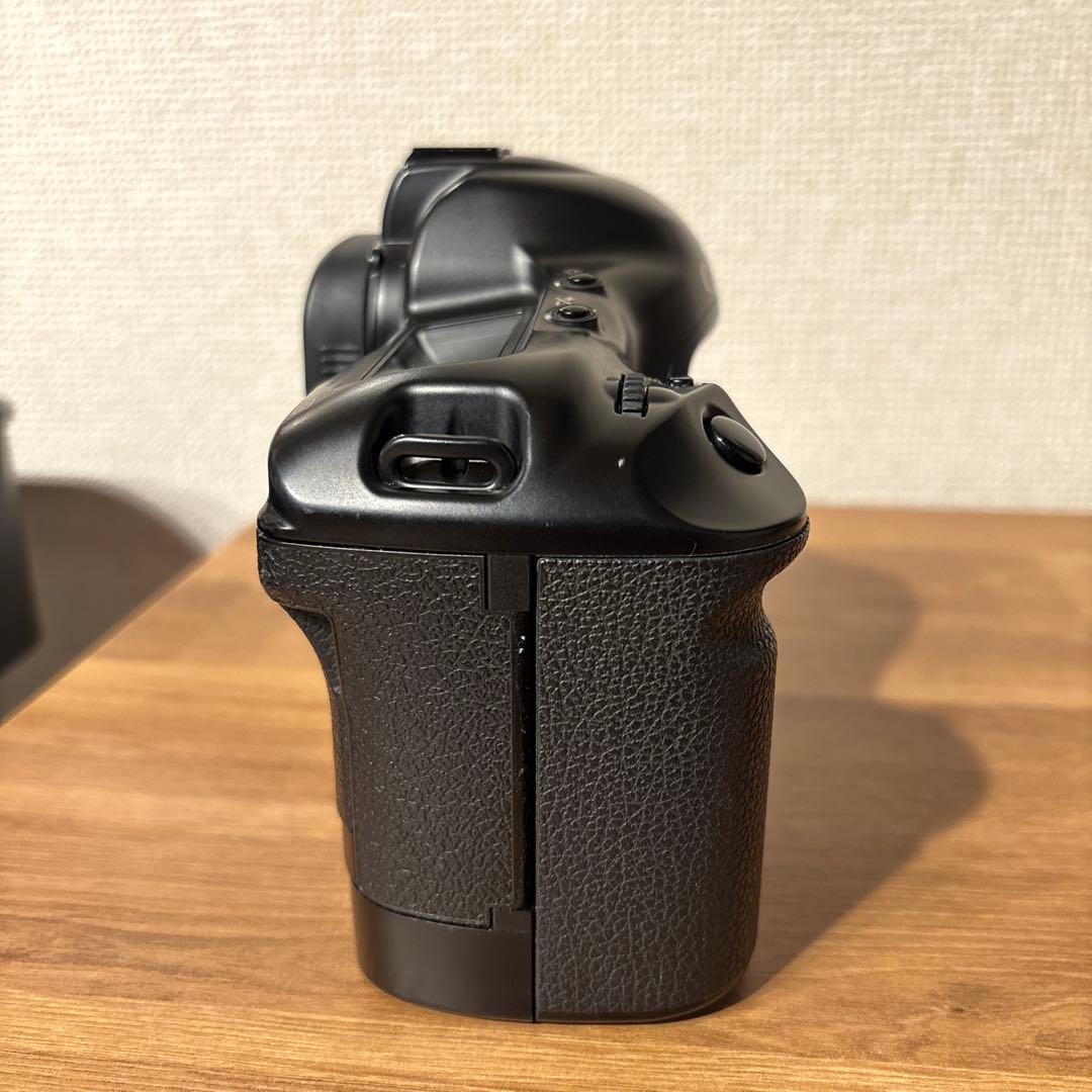 ［美品］Canon EOS-1V　フィルム一眼レフカメラ