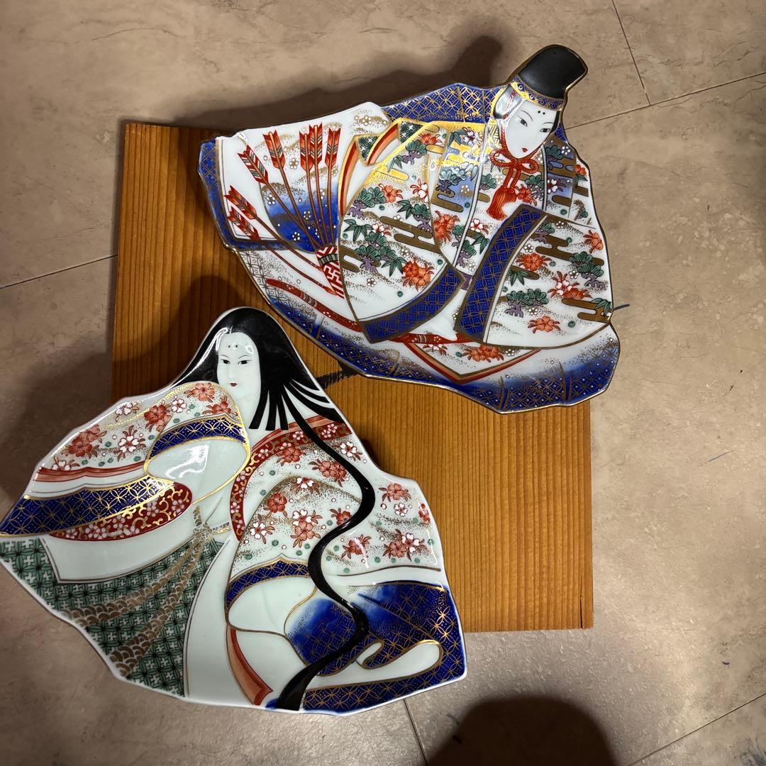 希少 お雛様 有田焼 賞美堂 其泉 きせん 飾皿 絵皿 お姫様 夫婦雛 2枚