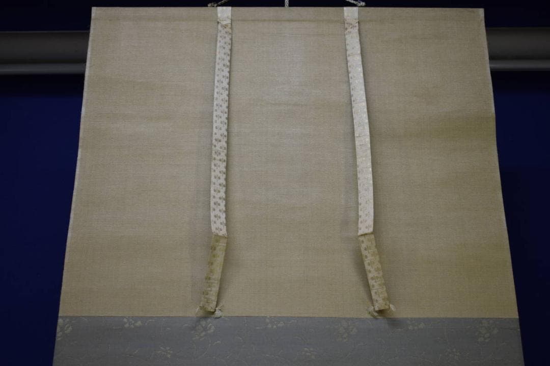 真作/荒木寛畝/菜花飛燕図/桐共箱付/布袋屋掛軸HI-351