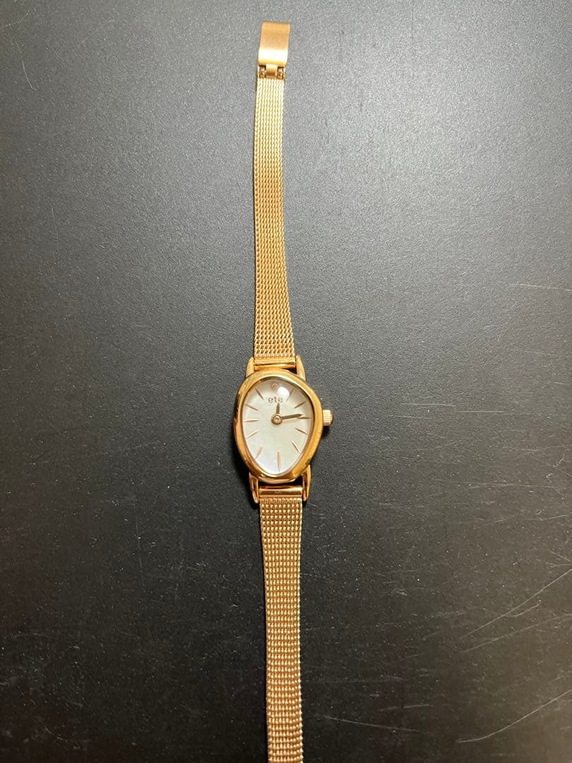 エテ　ダイヤモンド ジェムフェイス メッシュベルト　シェル文字盤