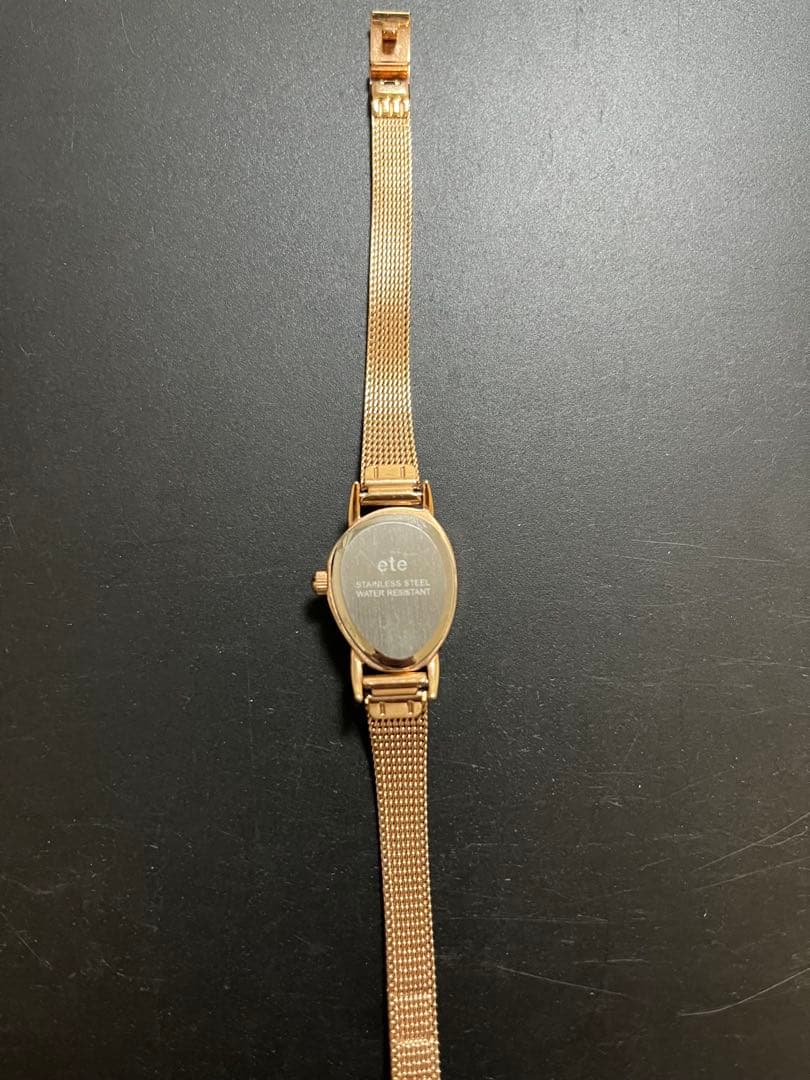 エテ　ダイヤモンド ジェムフェイス メッシュベルト　シェル文字盤