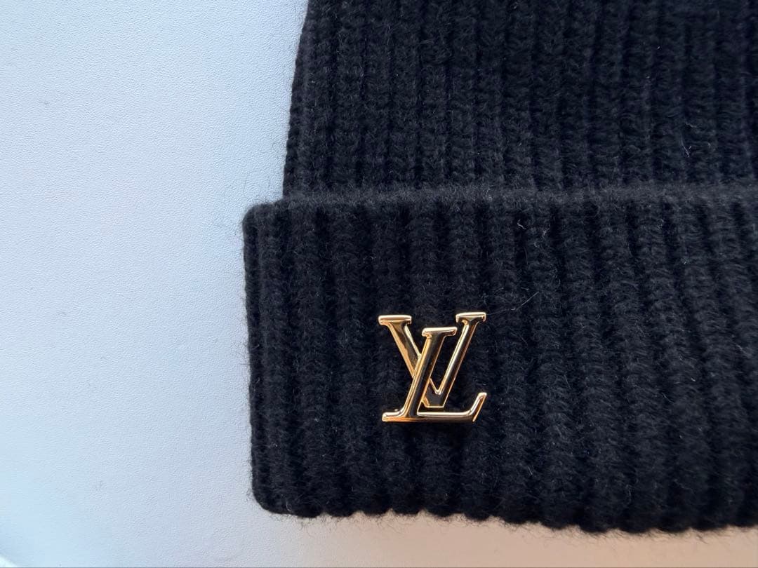 Louis Vuitton 黒 ニット帽 XS