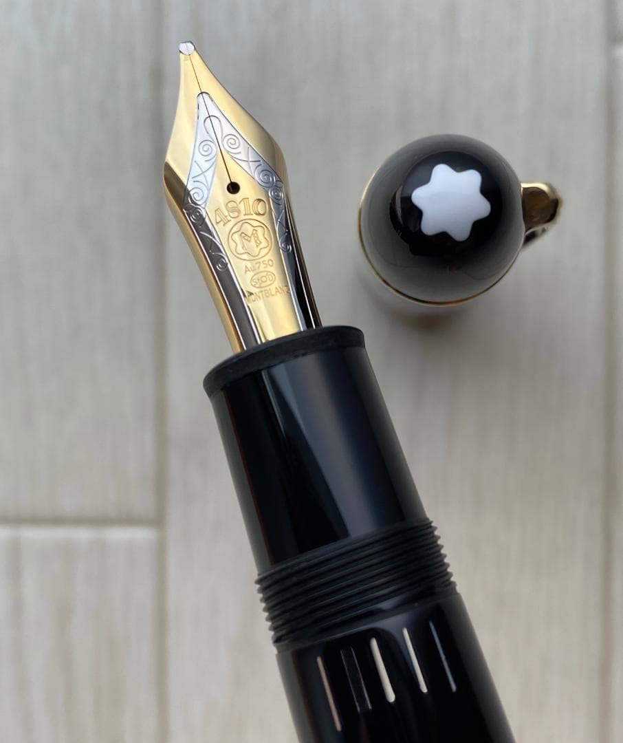 現行品　未使用に近い モンブラン 149 18K 太字 Au750 万年筆