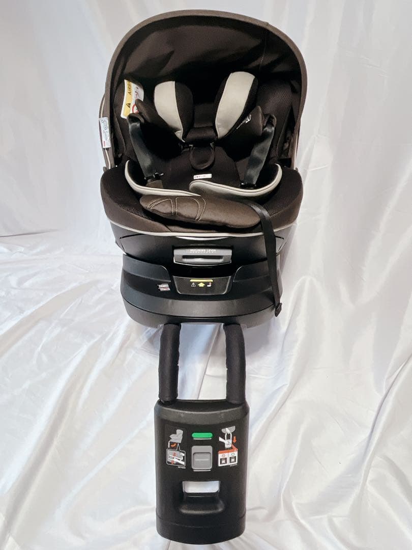エールベベ クルット5i グランス ISOFIX 回転式 美品