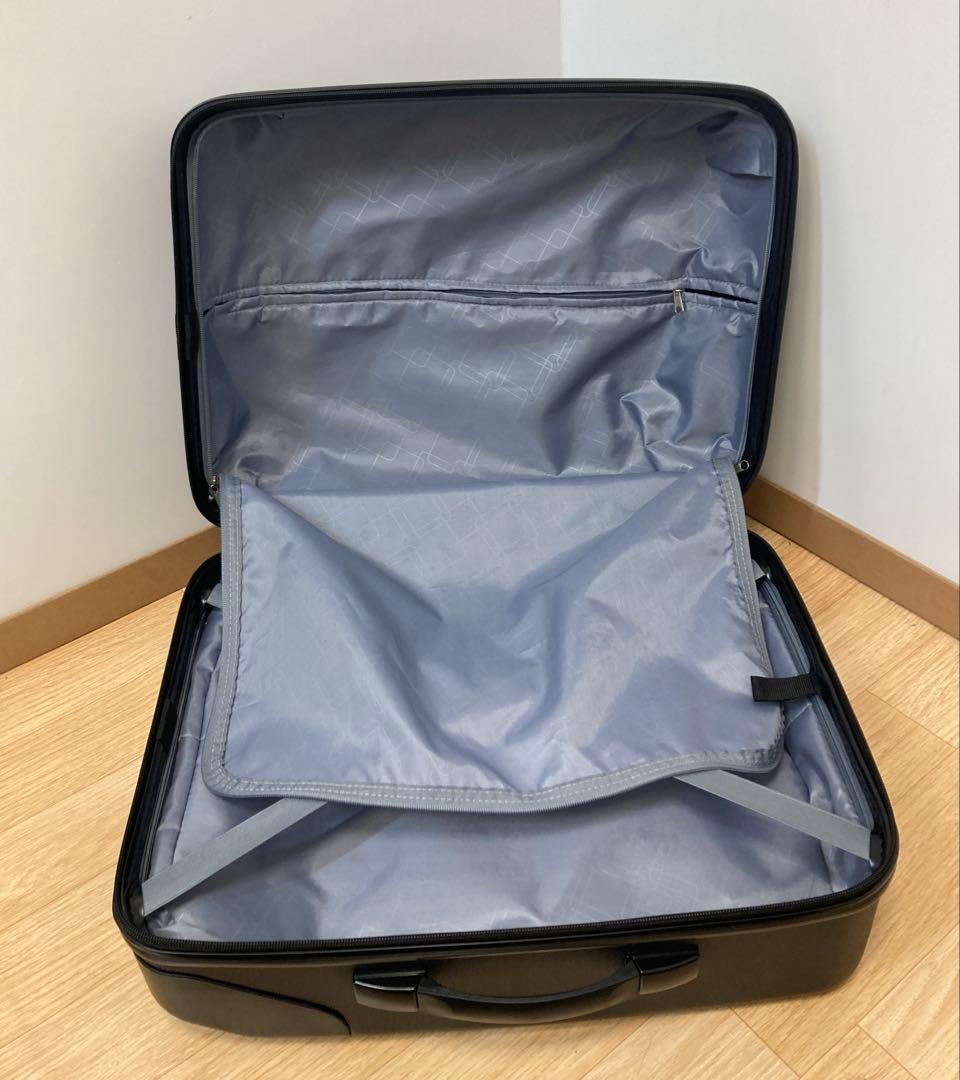 mountain buggy 子供が乗れるキャリーバッグ