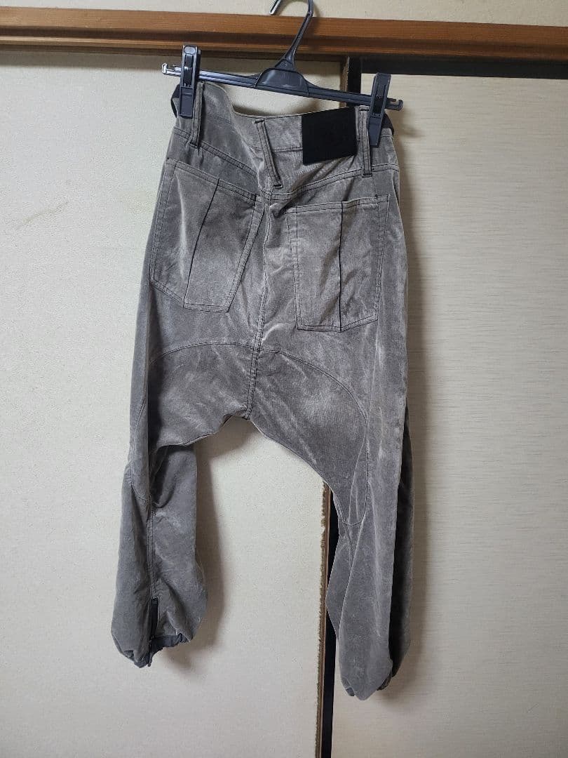 L.G.B. グレー サルエルパンツ