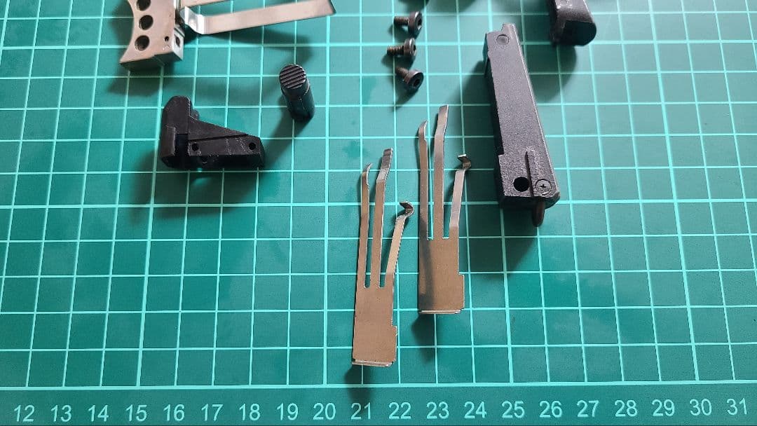 東京マルイガバメント　パーツ