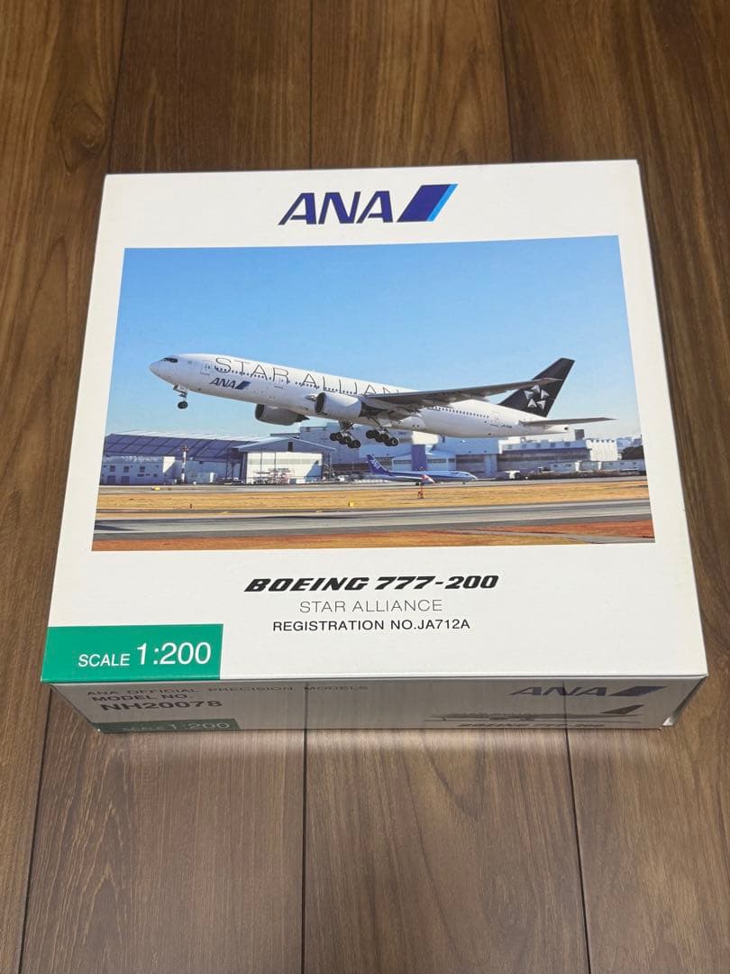 全日空商事 NH20078 JA712A B777-200 1/200