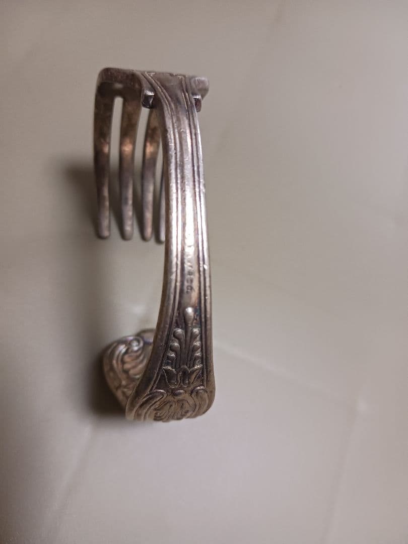 ヴィンテージフォークバングル