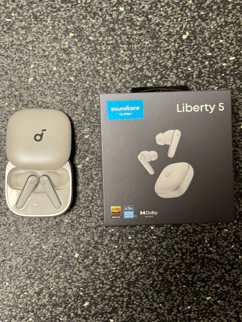 メ*郎様 anker soundcore Liberty5 アンカー ホワイト
