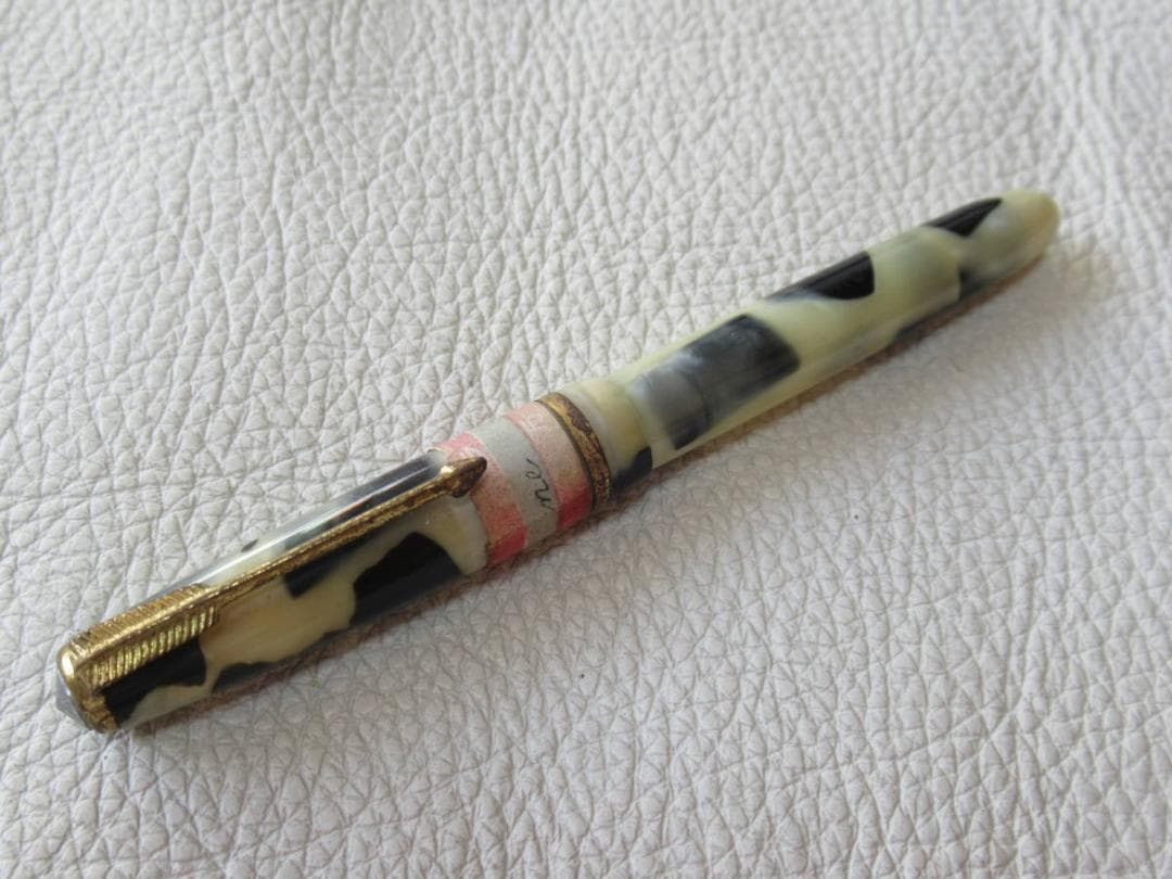 ◆未使用 1950年頃 ◆今は無き 杉田万年筆 SUGITA セルロイド製 細字