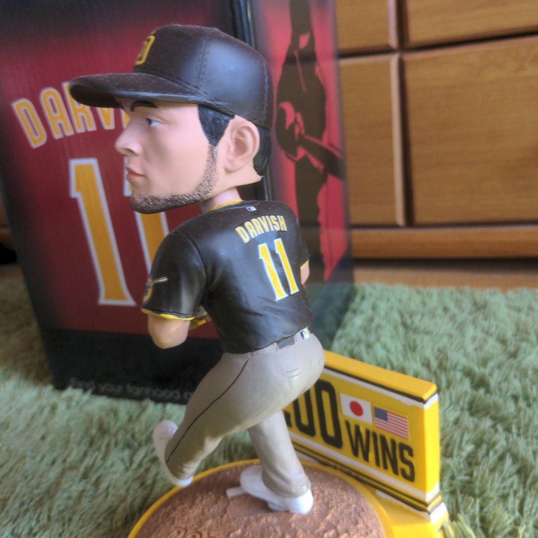 ダルビッシュ 200勝記念 ボブルヘッド【国内限定1000個生産品】