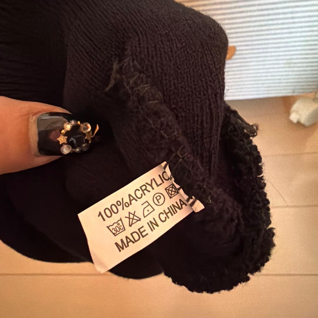 j*e様 CELINE ブラック ニット帽