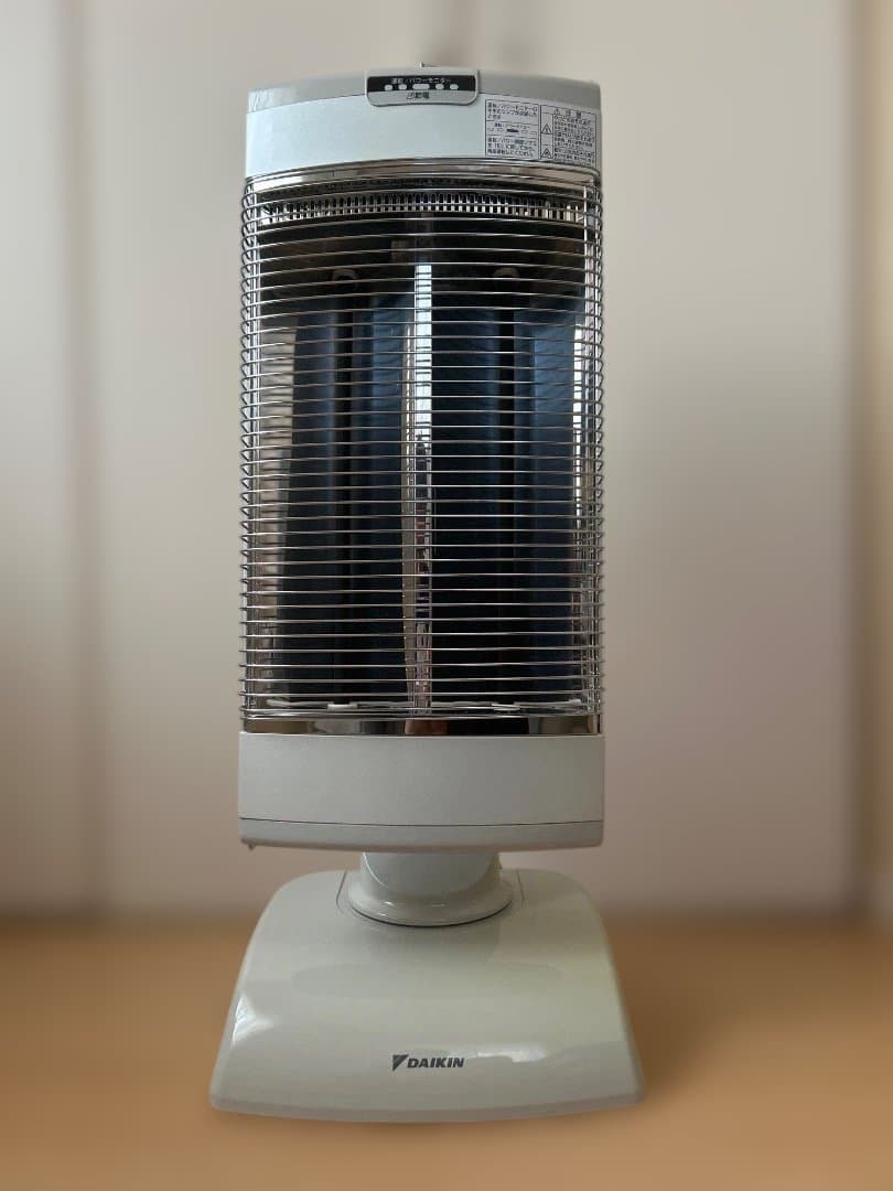 【美品】DAIKIN セラミックヒーター ホワイト