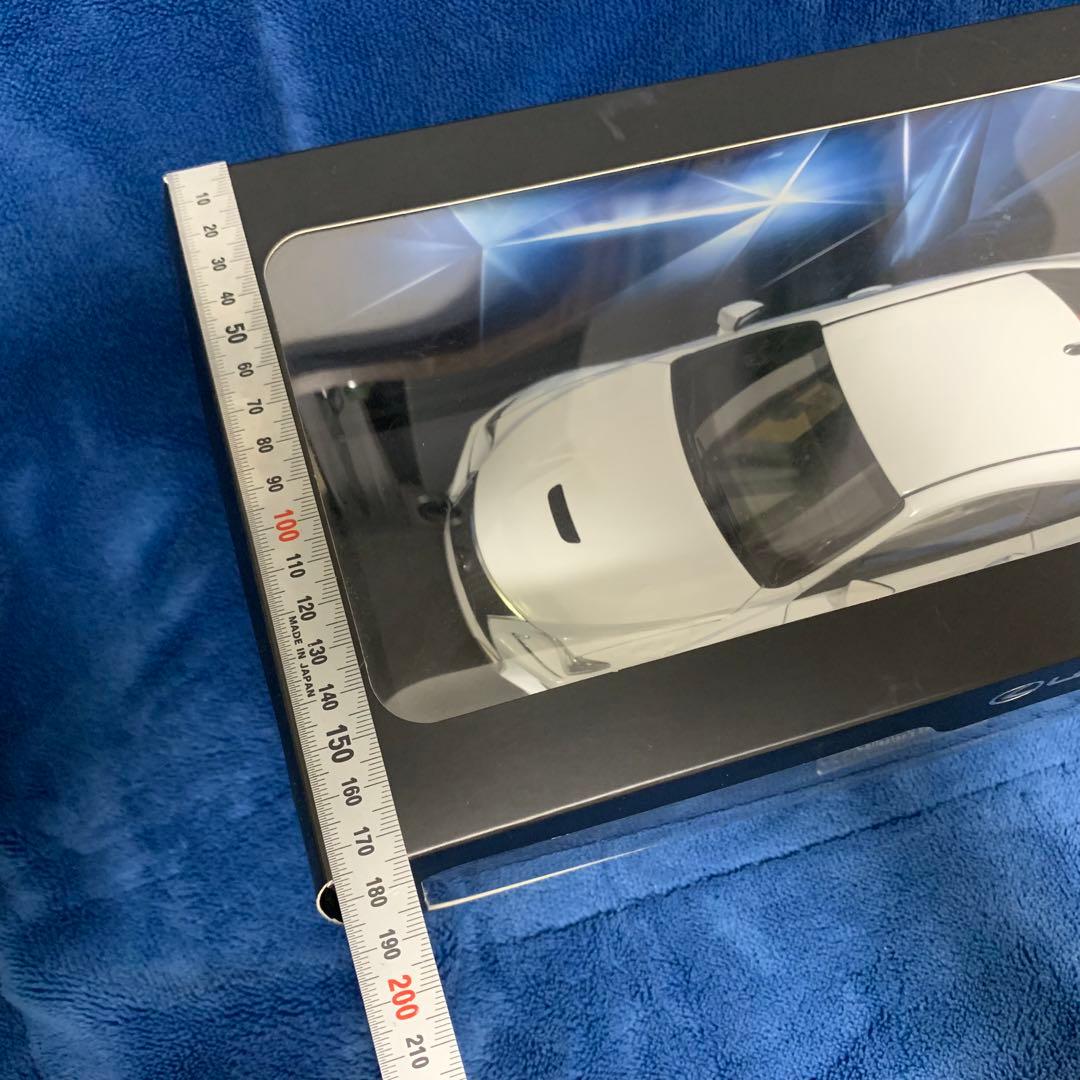 【非売品・希少品】レクサス RC-F ミニカー 1/18スケール