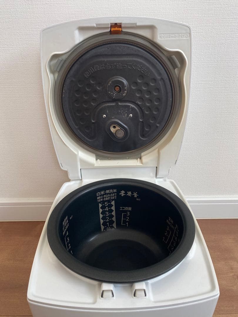 三菱 NJ-VW107 IHジャー炊飯器　本炭釜