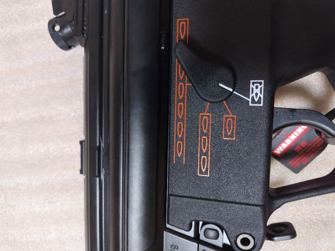 東京マルイ　次世代電動ガン　MP5A5