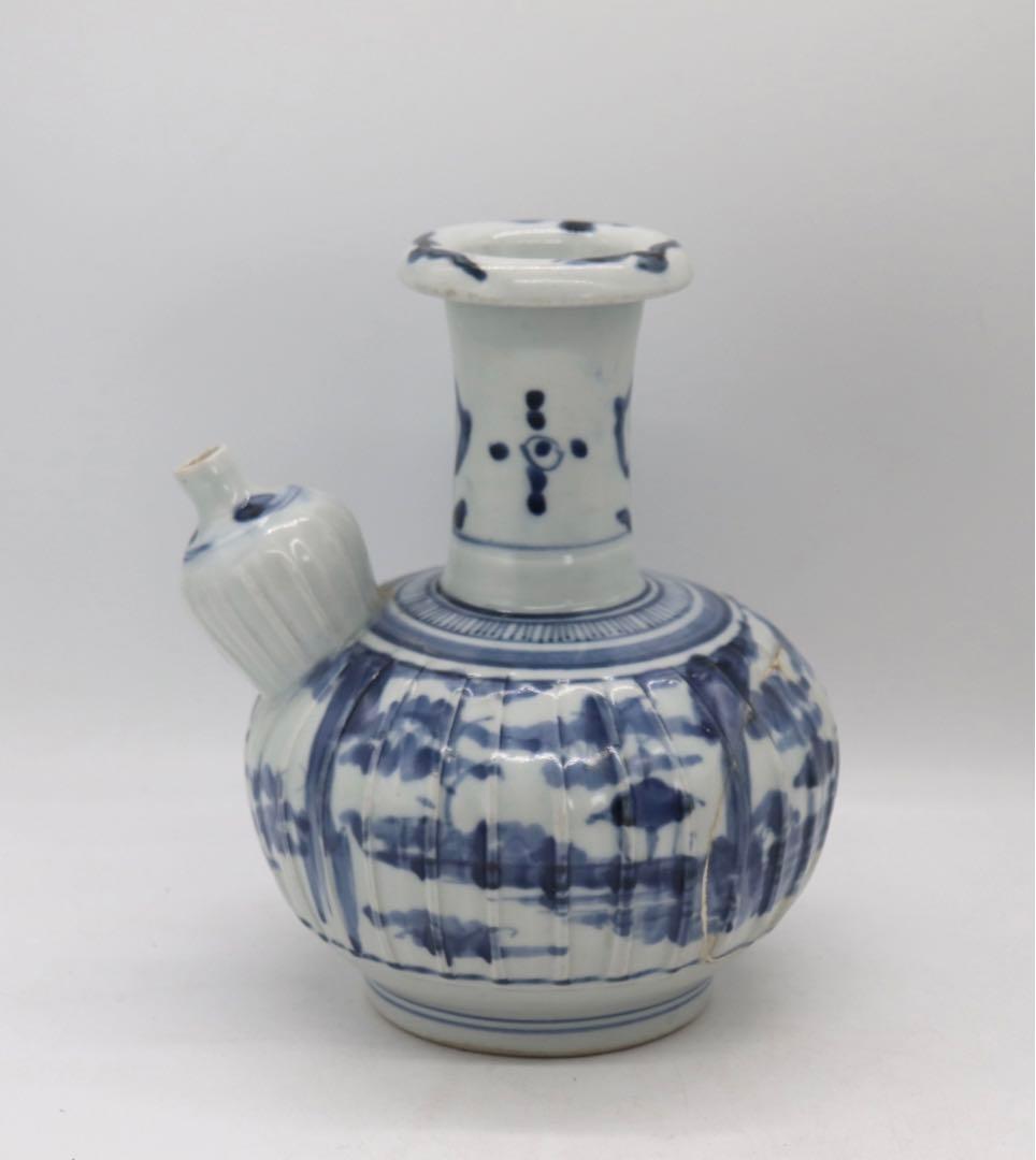 中国　明時代　染付　浄水瓶　仏具　送料込み0806