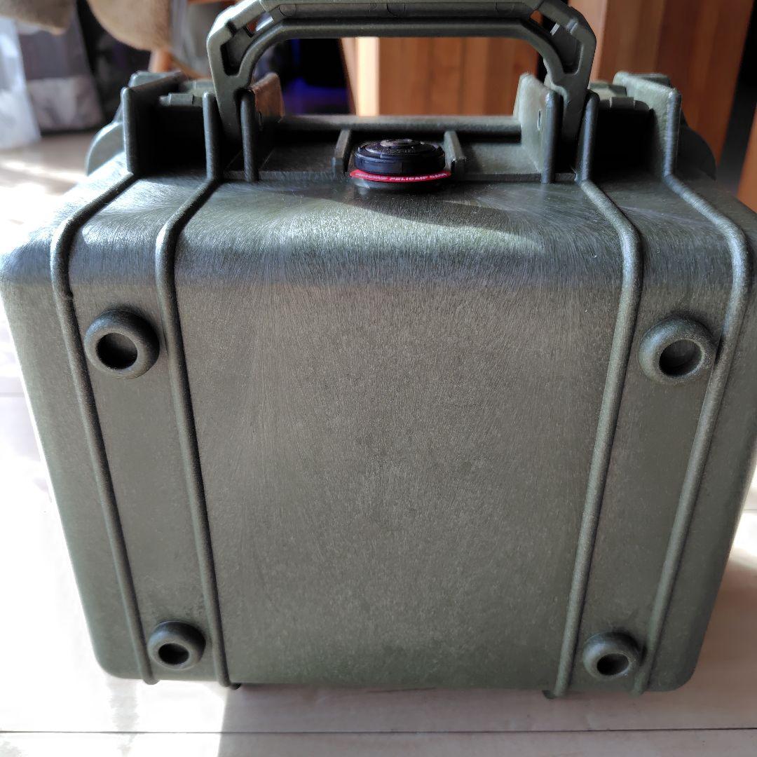PELICAN 1300 CASE オリーブグリーン