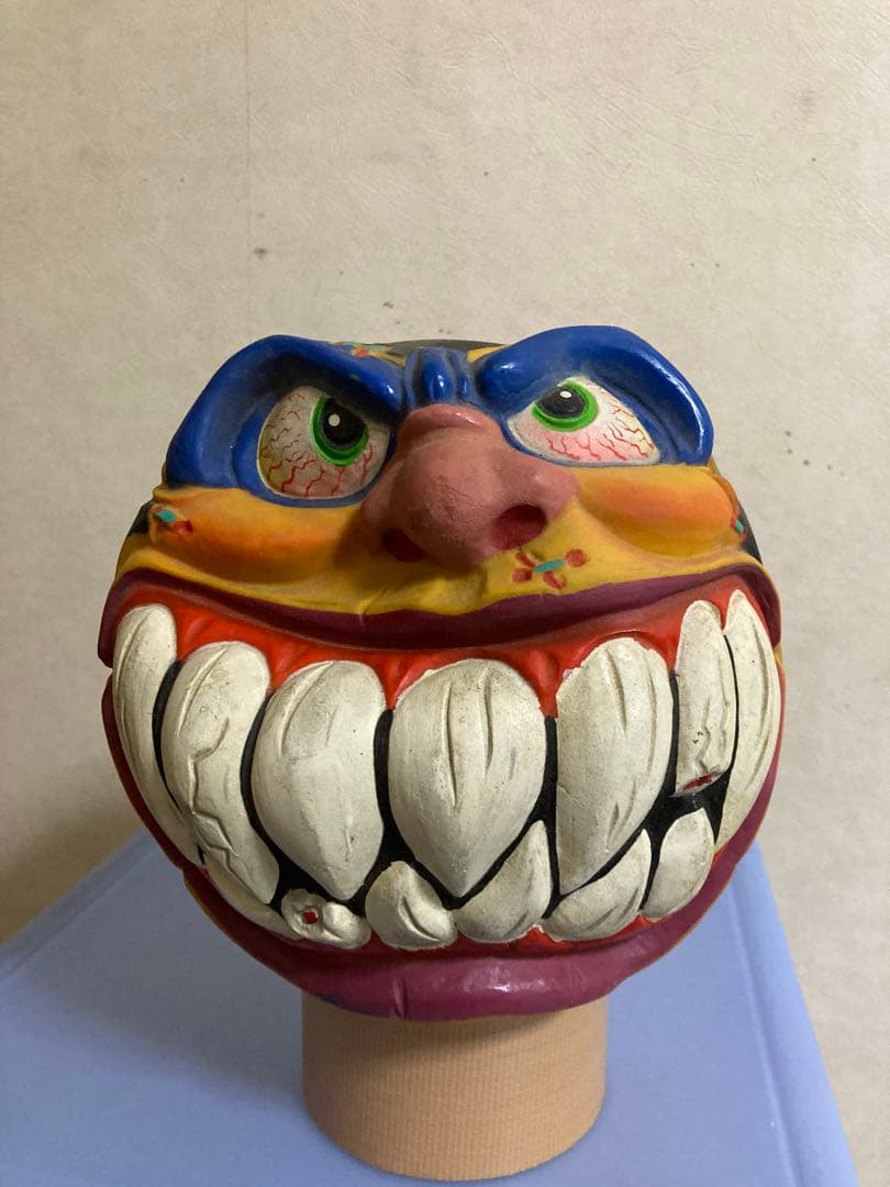 スーパーマッドボール　サッカーボール　MADBALLS