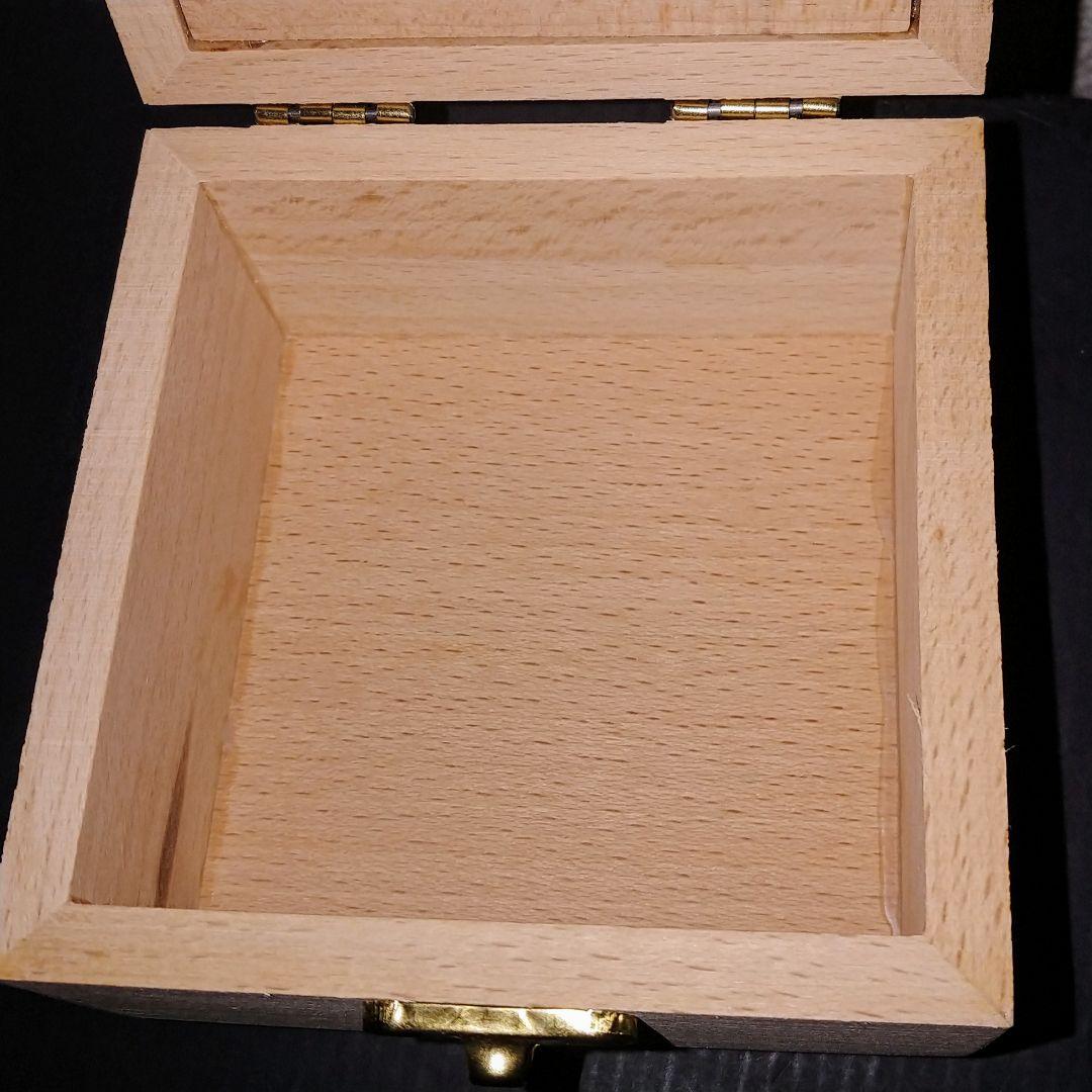 ジョジョの奇妙な冒険 オルゴールボックス 天然木製 海外製 アニメ