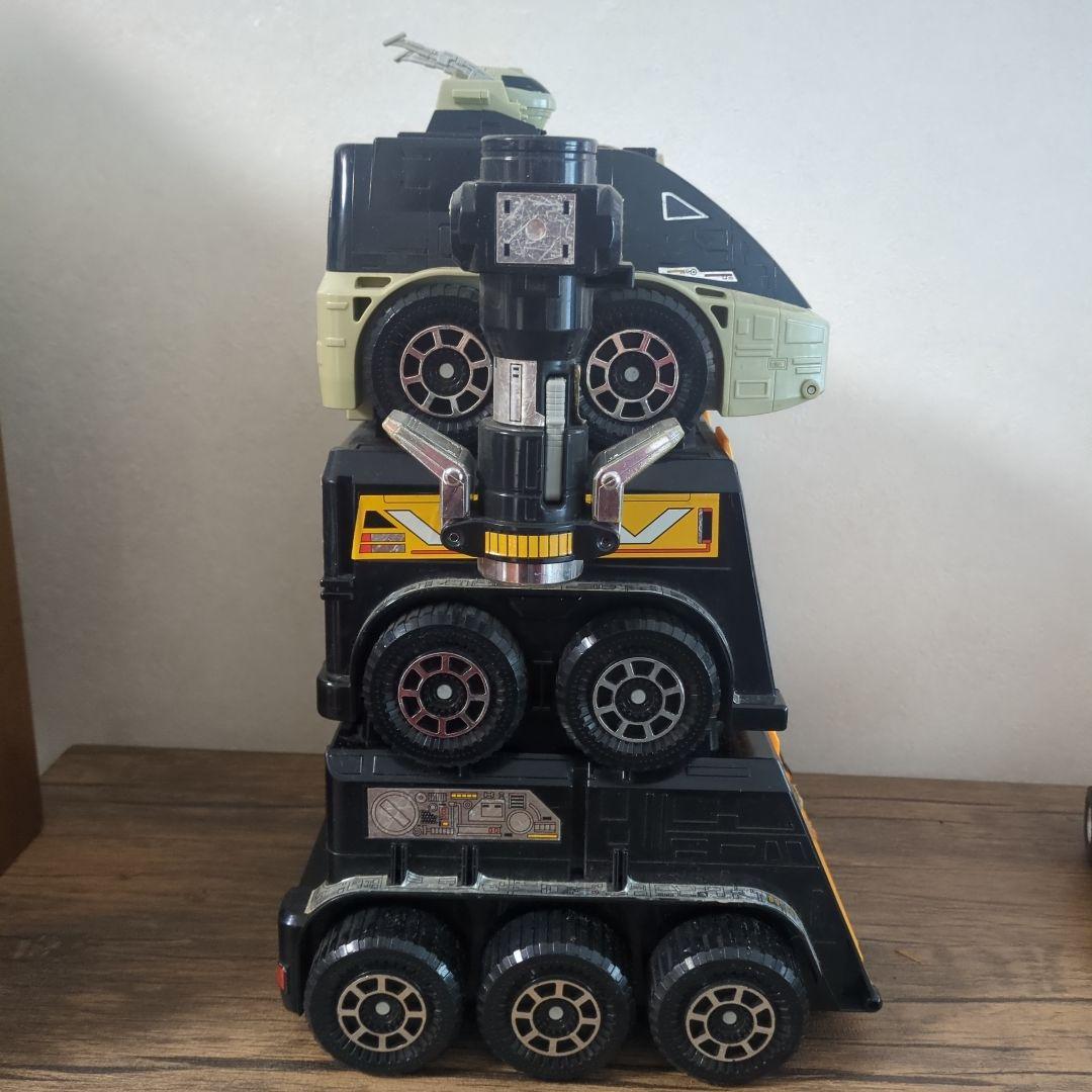 DXビクトレーラー　激走戦隊カーレンジャー　DX VRVロボ