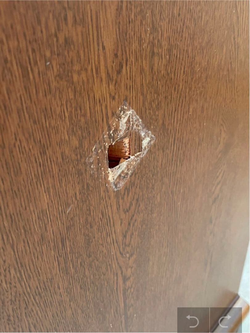 人気の丸脚　サイドボード　リビングボード　チェスト　収納棚