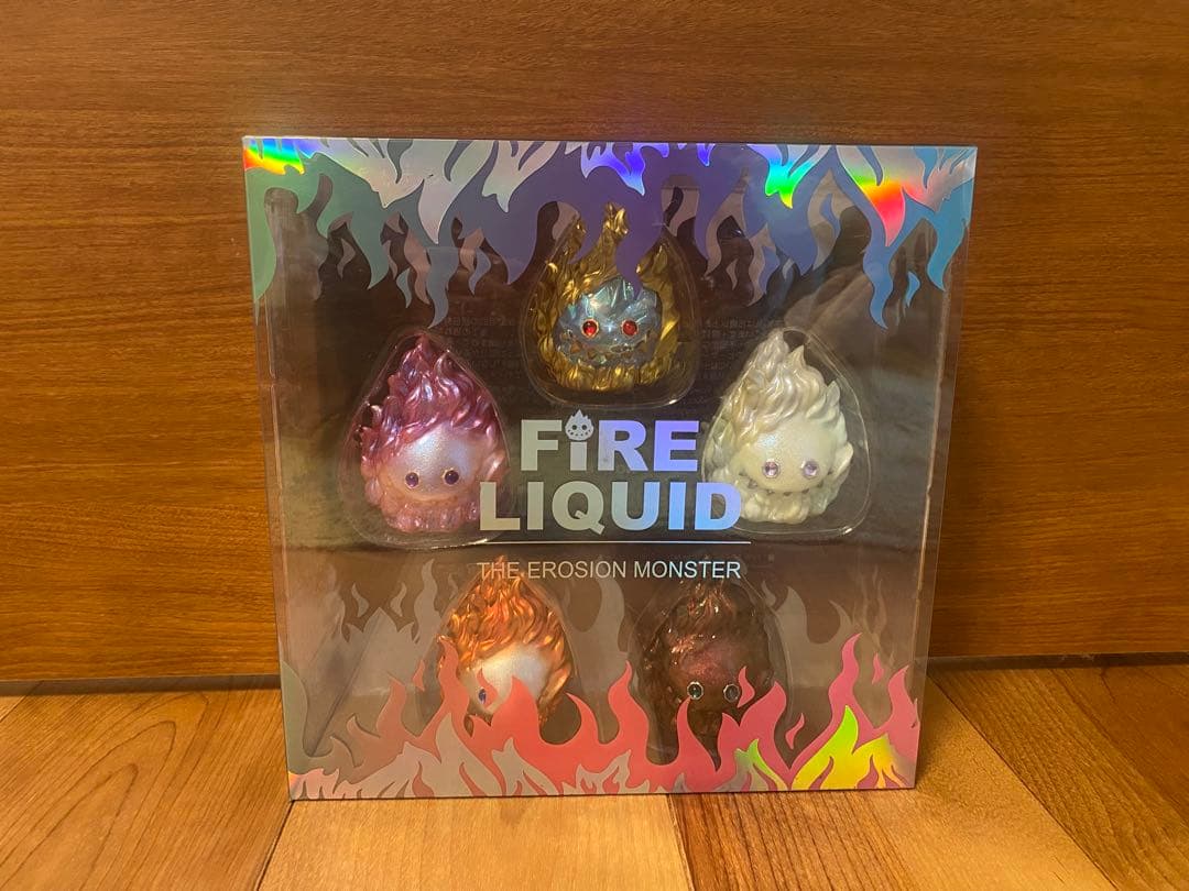 instinctoy FIRE LIQUID インスティンクトイ　ソフビ