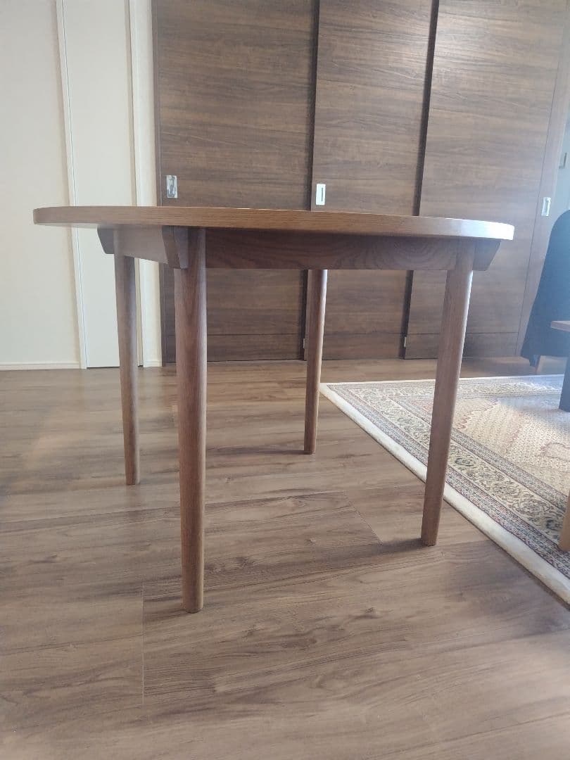 しろくま unico KIRP ラウンドダイニングテーブル Φ1000