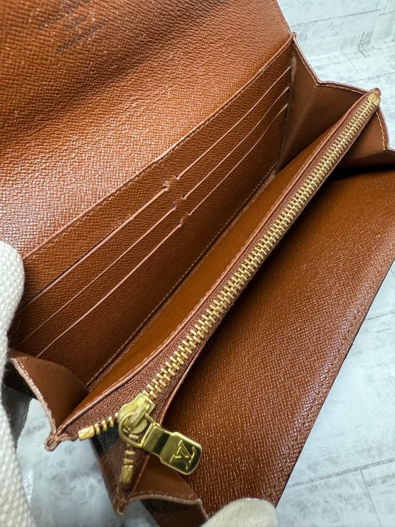 Louis Vuitton モノグラム 二つ折り財布 中古