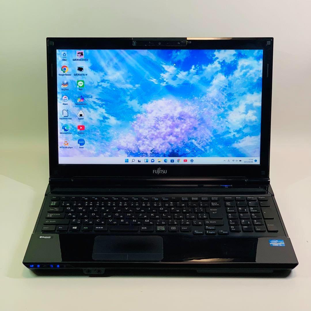 Core i3✨カメラ✨SSD✨オフィス✨Windows✨富士通✨ノートパソコン