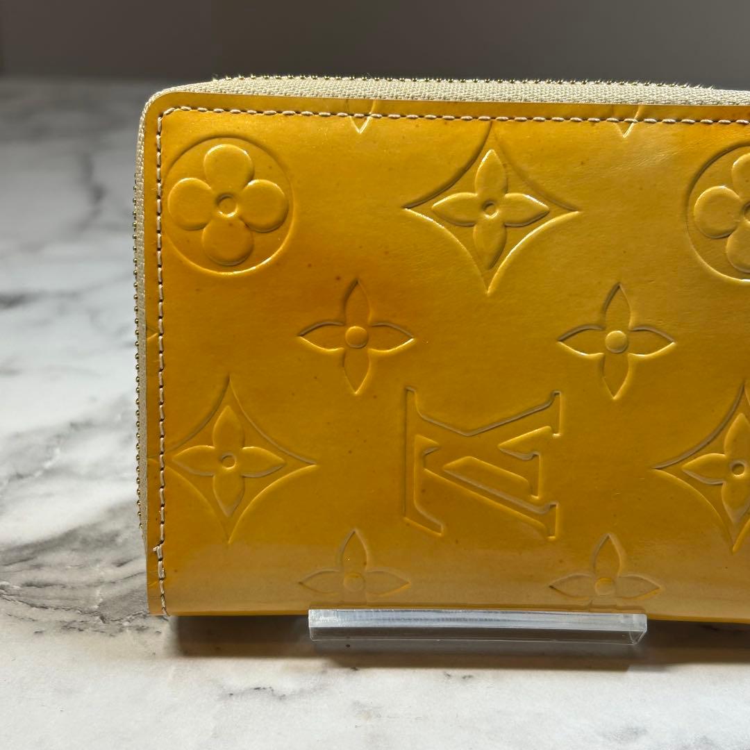 極美品 LV ヴェルニ コンパクトジップ 折り財布 MI0929 黄色 2767