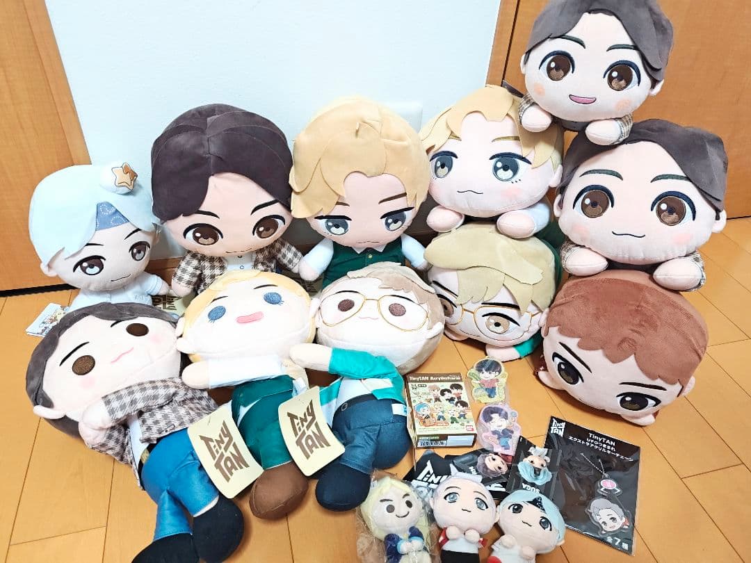 非売品レア☆新品タグ付☆tinyTANタイニータン☆BTS☆大量ぬいぐるみ17点