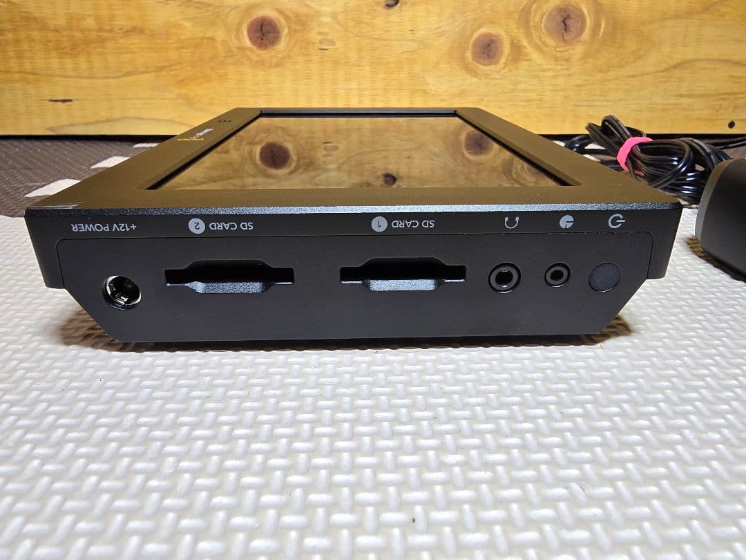 BlackMagicDesign VideoAssist 4K（美品）