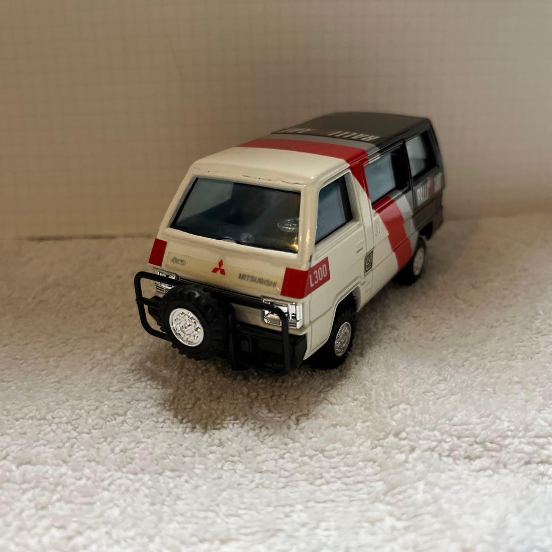 三菱デリカ　スターワゴン1/40 ミニカー