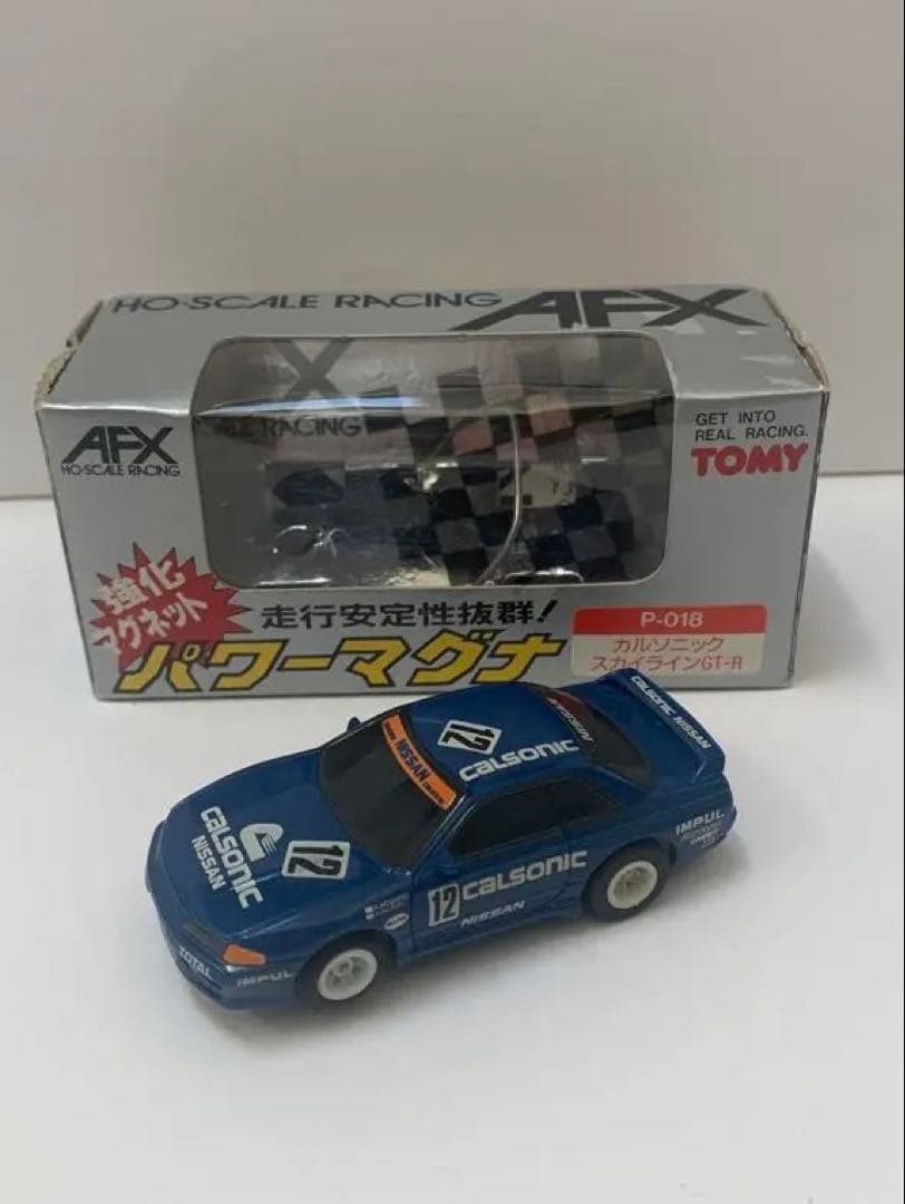 トミー　HOスケールスロットカー　AFX カルソニックスカイラインGT-R