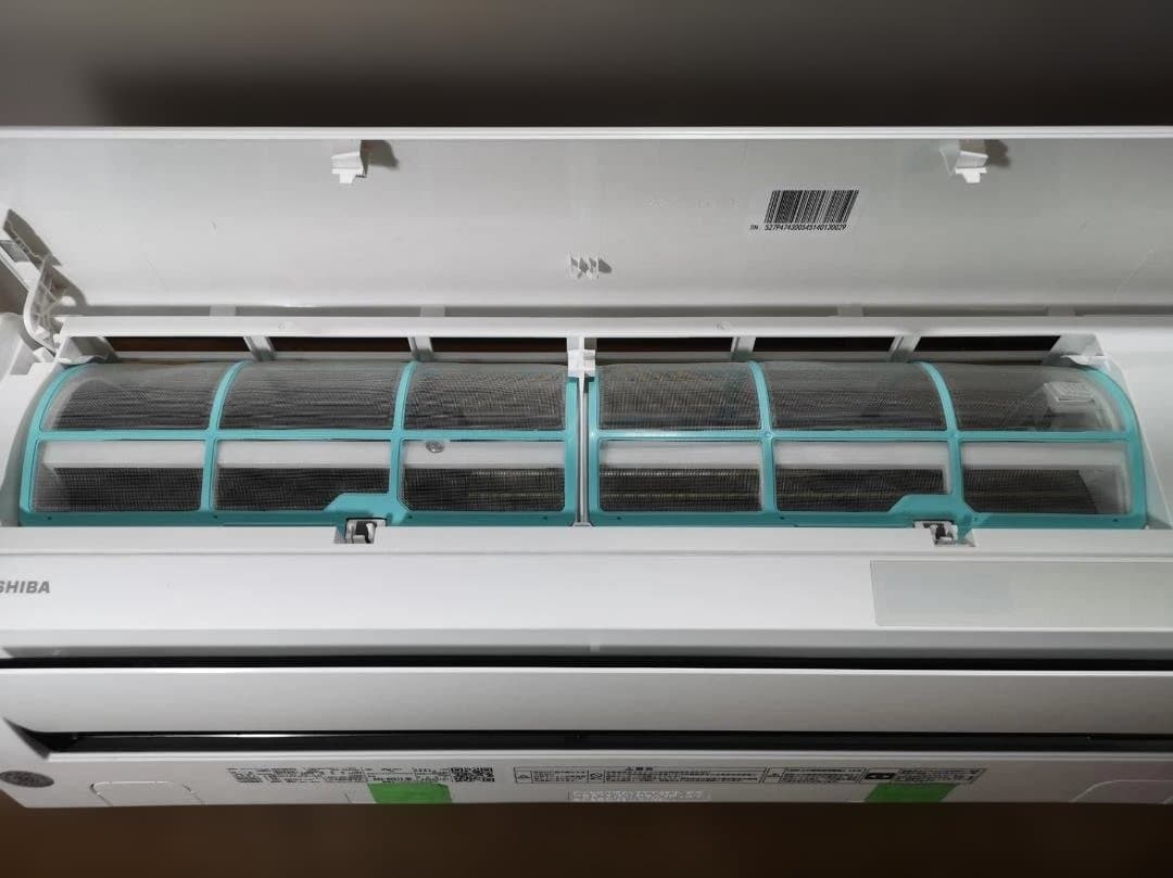 神奈川県内は無料工事、配送付き、室外機セット)東芝8畳 2024年式 保証あり