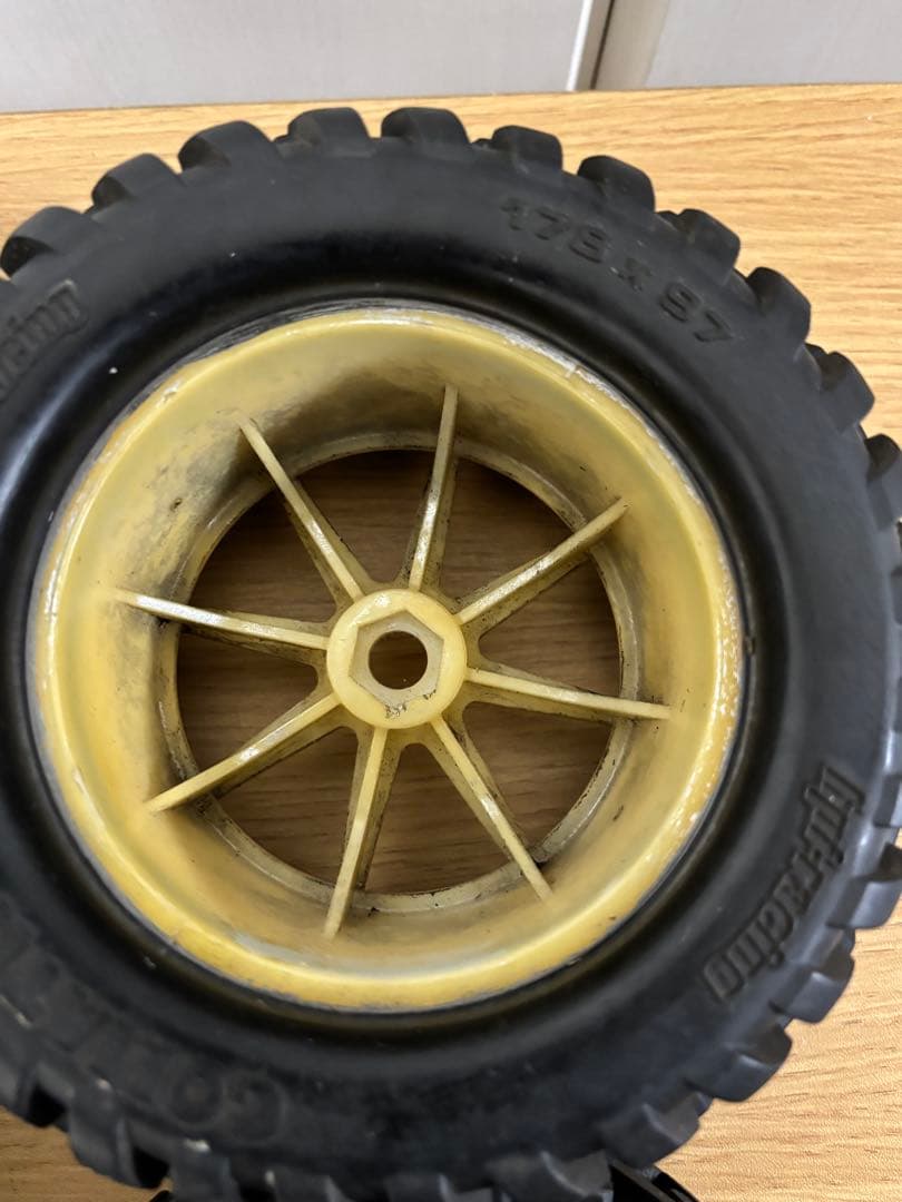 hpi サベージ用タイヤホイールGOLIATH