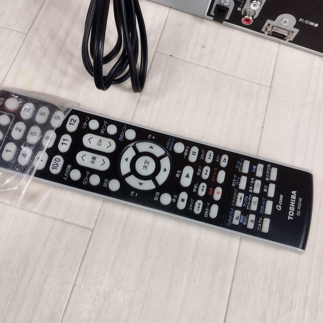 ほぼ未使用　極美品　東芝 VHS一体型DVDレコーダ　D-VR5 　アナログ機