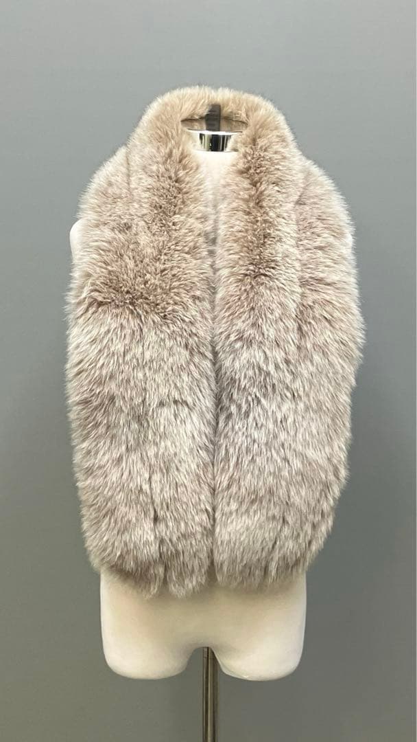 《美品》サガフォックスSAGA FURS フォックスマフラー　ふわふわ　219