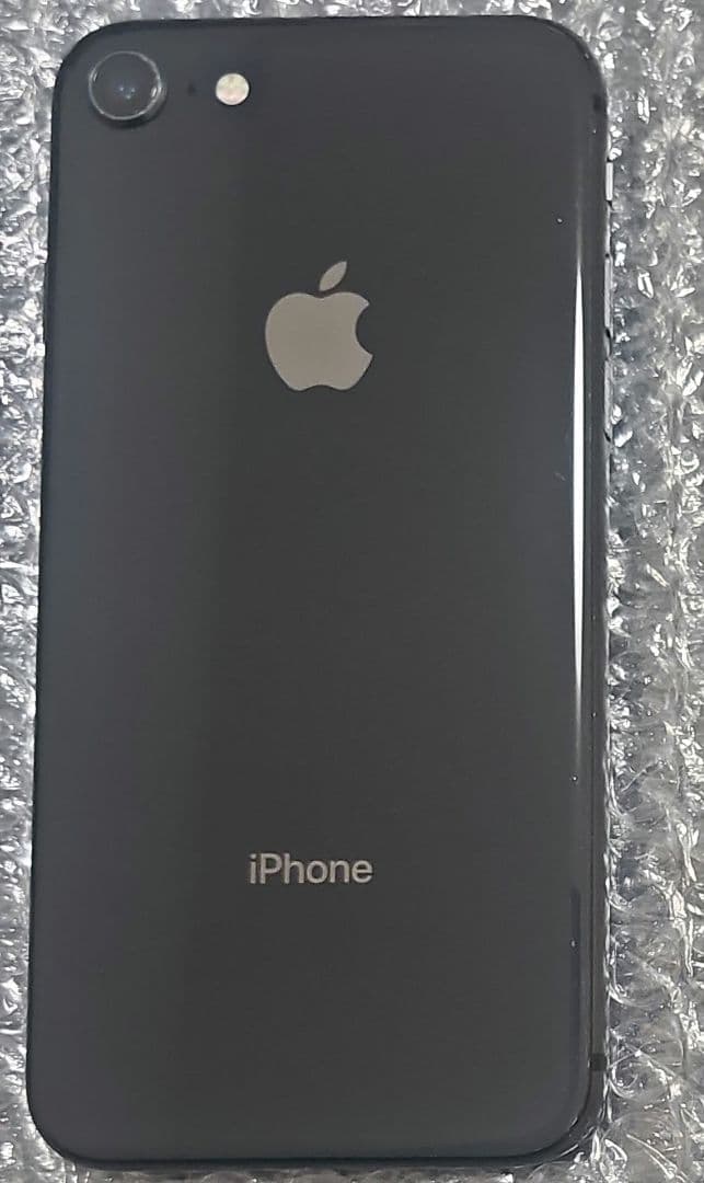 Apple iPhone 8 ブラック 本体　ジャンク