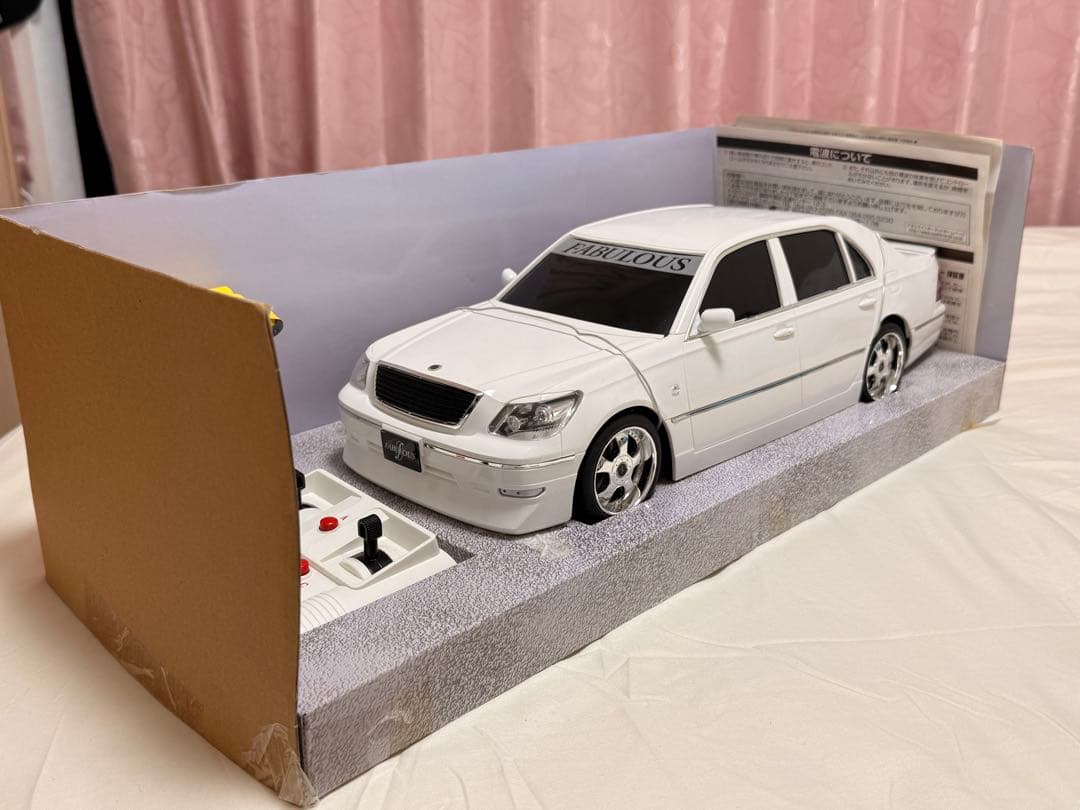 FABULOUS セルシオ　ラジコン1/12 希少　本当に最終値下げ‼️