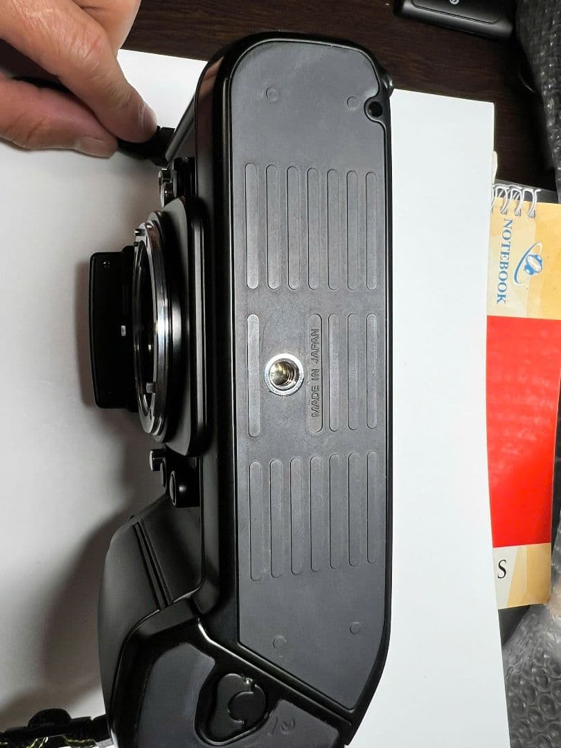 NikonF4 フィルム一眼レフカメラ ニッコール 28-200mm レンズ付き