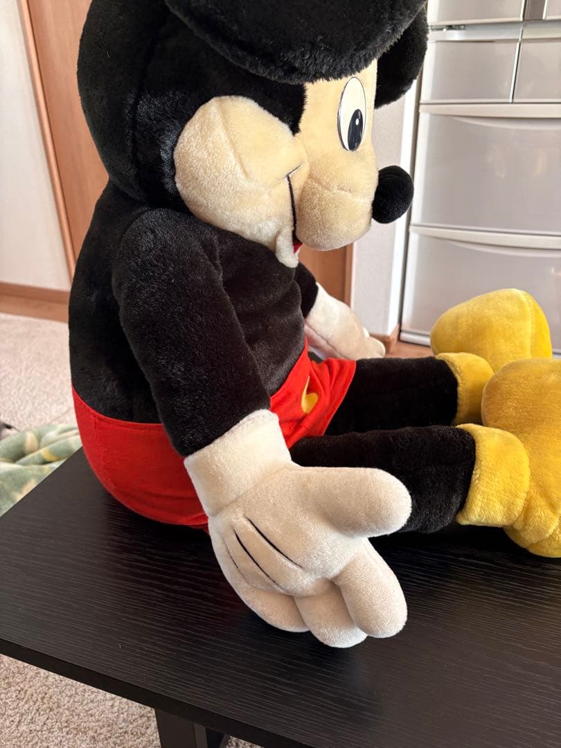 ミッキーマウス 大きいぬいぐるみ