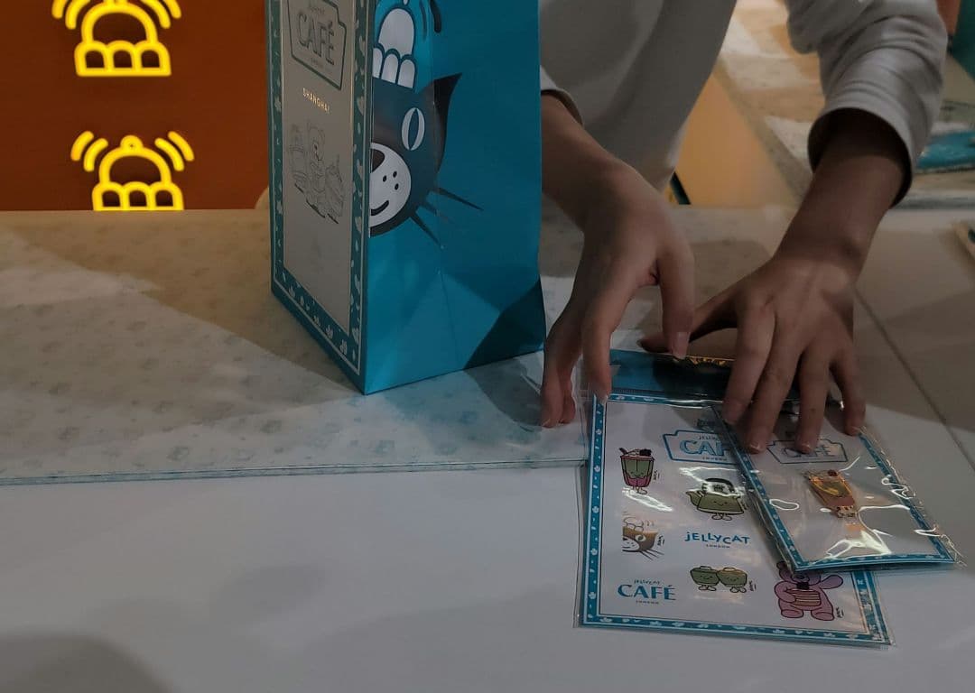 上海限定☆  ジェリーキャット イチゴラテ (特典付き)