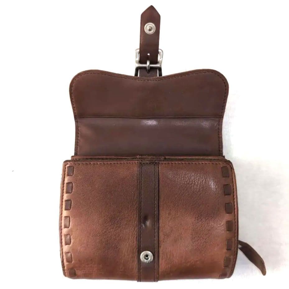 Vivienne Westwood 本革 折り財布 ブラウン 使用感あり d51