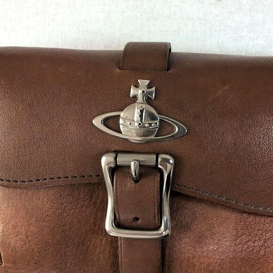 Vivienne Westwood 本革 折り財布 ブラウン 使用感あり d51