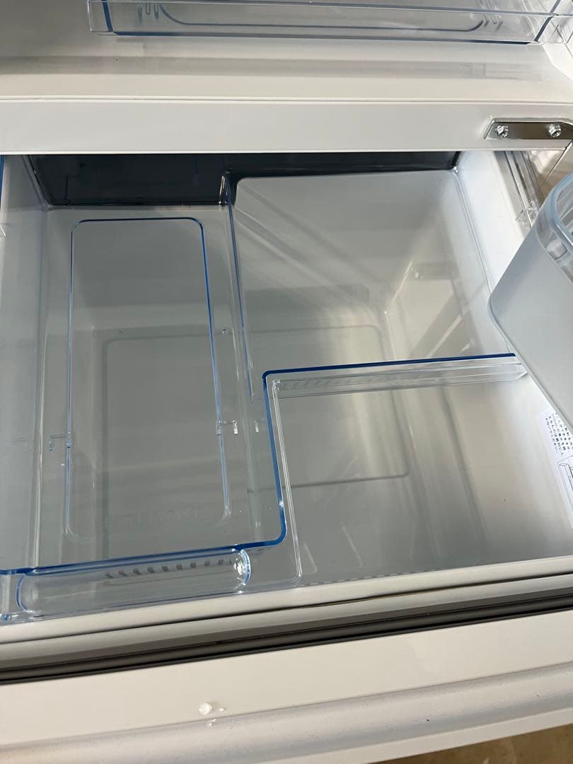 2025年製283Lヤマダ冷蔵庫 YRZ-F28M