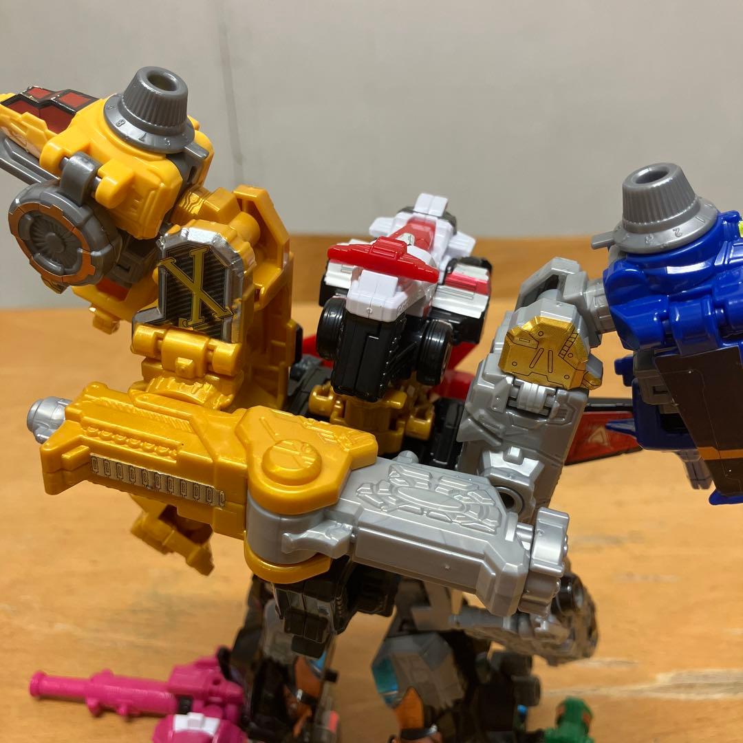 ミニプラ　ルパンレンジャー　パトレンジャー　グットクルカイザー　ロボ　ロボット