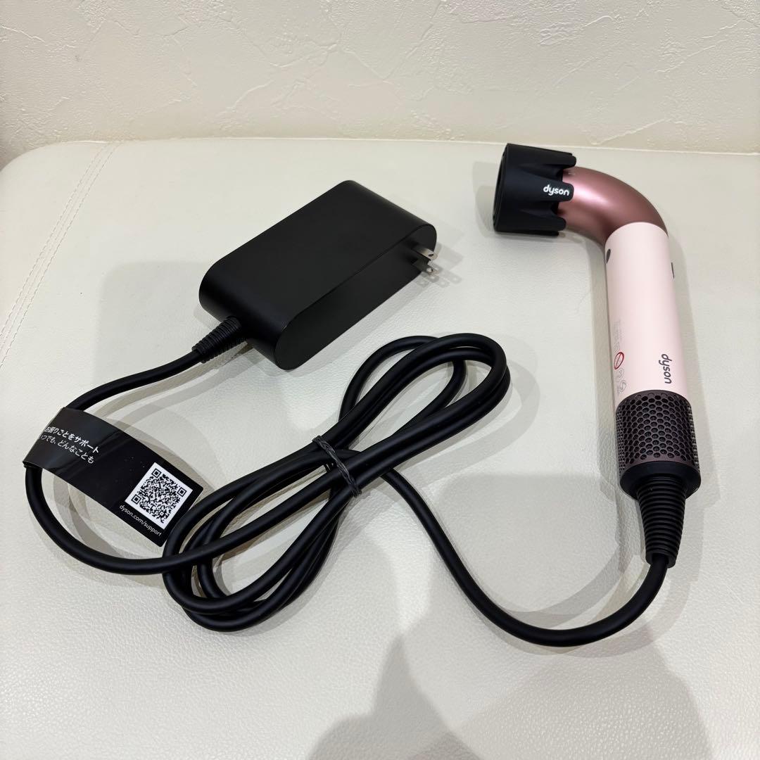 美品【Dyson】ダイソン　Supersonic r ヘアドライヤー　ピンク